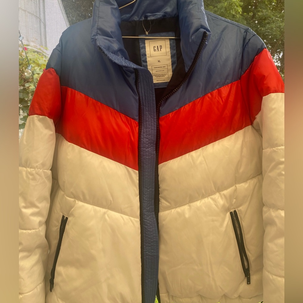Gap Puffer Coat - image 3